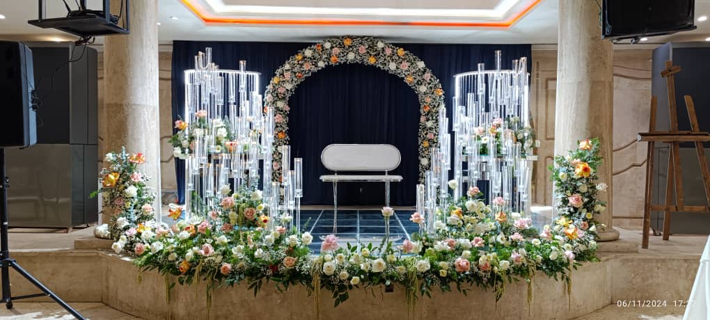 مجموعه باغ تالار تشریفات پرطلایی در کرمان